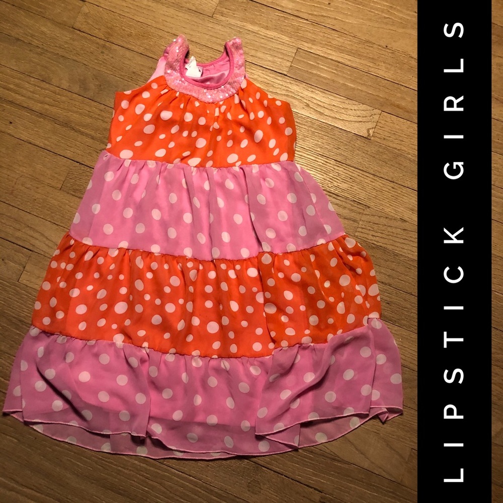 10 Lipstick Girls dress